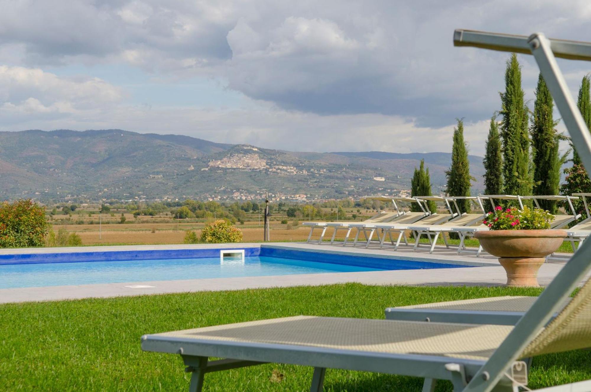 Villa Margherita - Homelike Villas Cortona Exterior foto